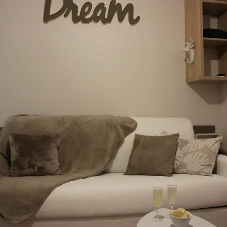 Cosy Renove, Aux Pieds, Coeur De La Croisette Pour 2 Pers., Les Menuires - Fr-1-452-71 *